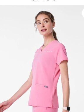 Casna 3 pocket V-Neck Scrub Top with Zamora joggers